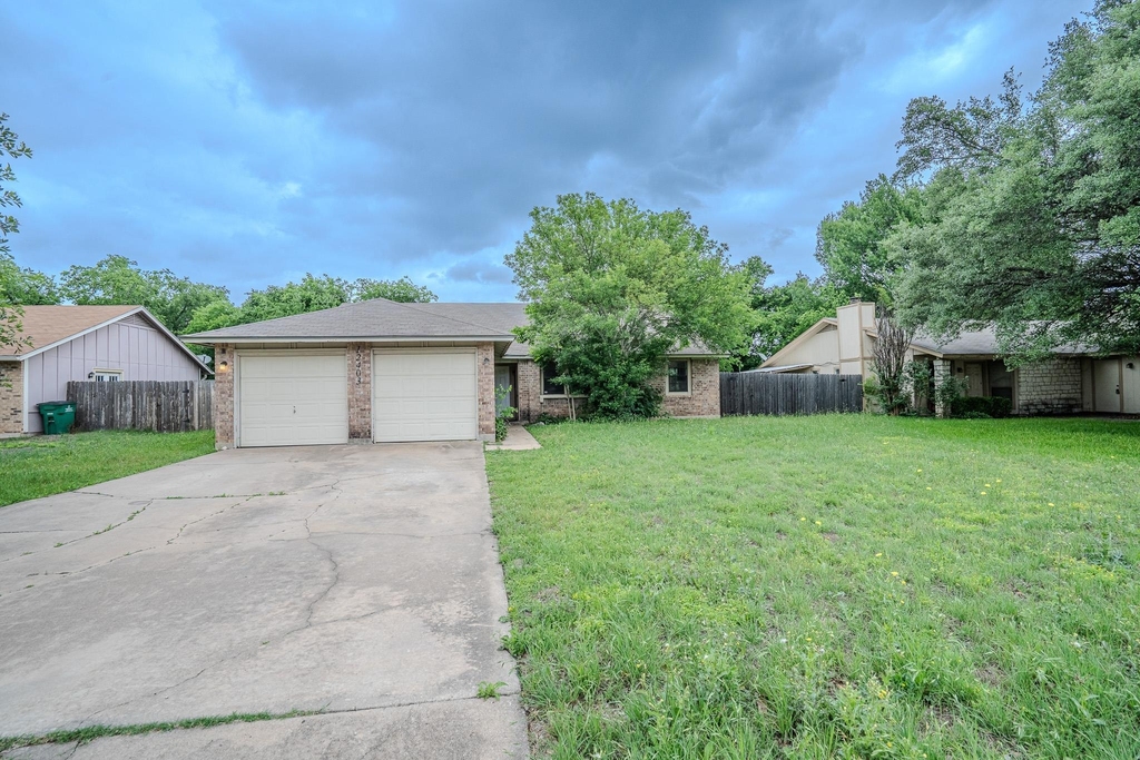 12403 Tree Line Dr - Photo 1