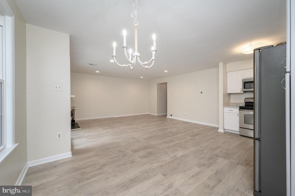 17 Chelmsford Court - Photo 8