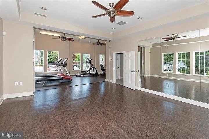 1301 Karen Boulevard - Photo 19