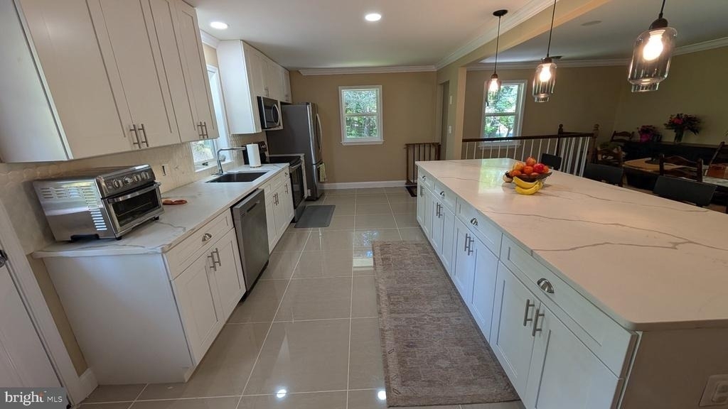 15715 Tierra Drive - Photo 10