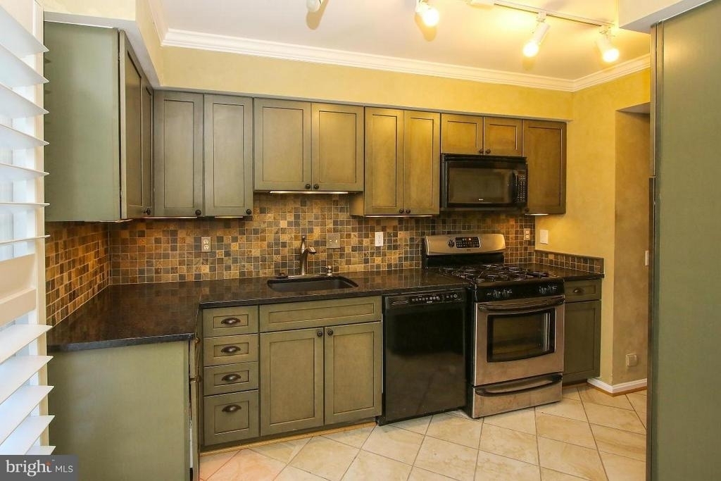 153 Finale Terrace - Photo 12