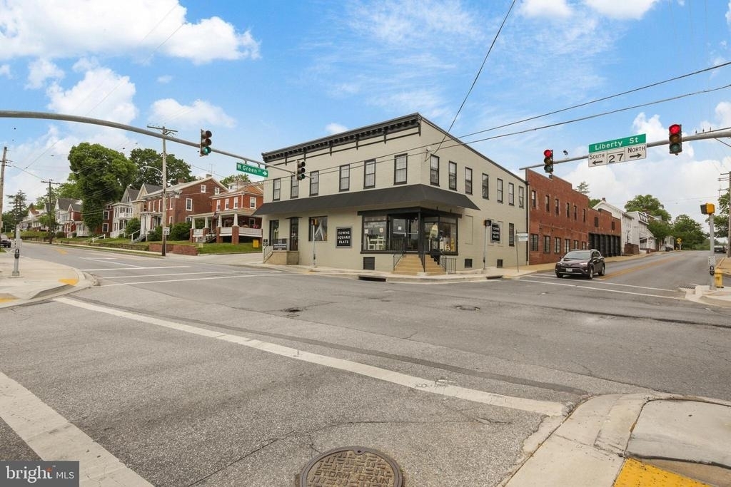 28 Liberty Street - Photo 25