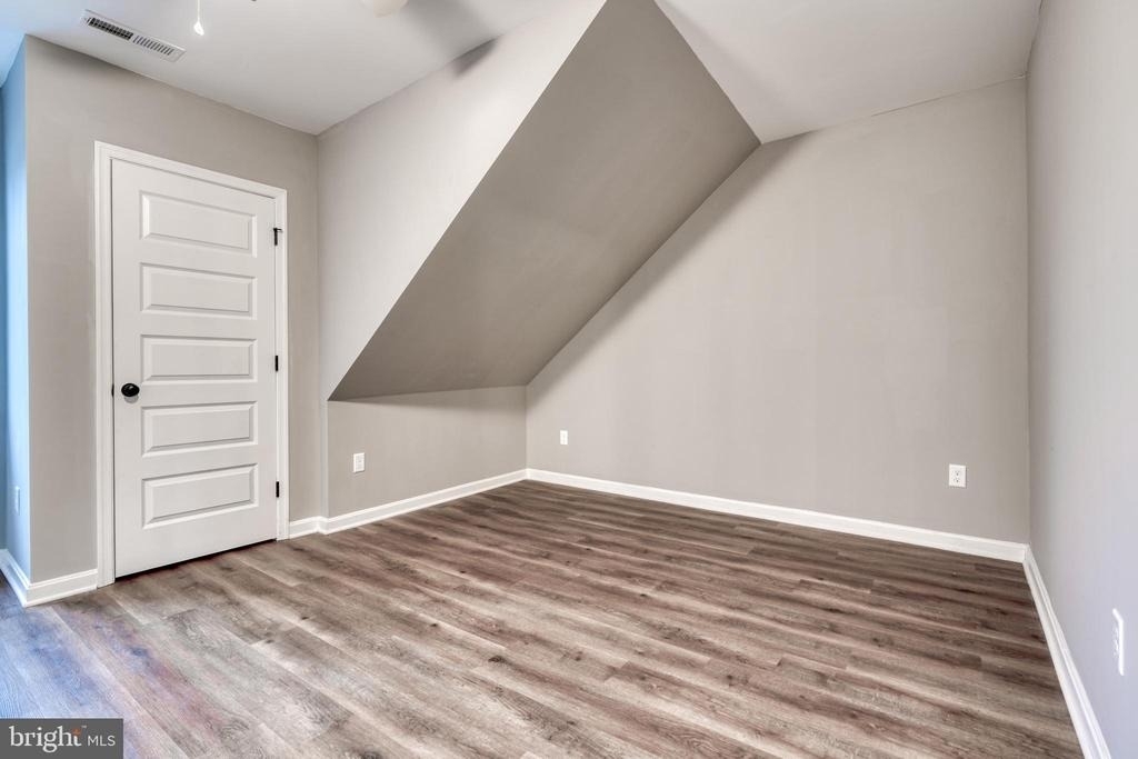 6722 Brentwood Avenue - Photo 20