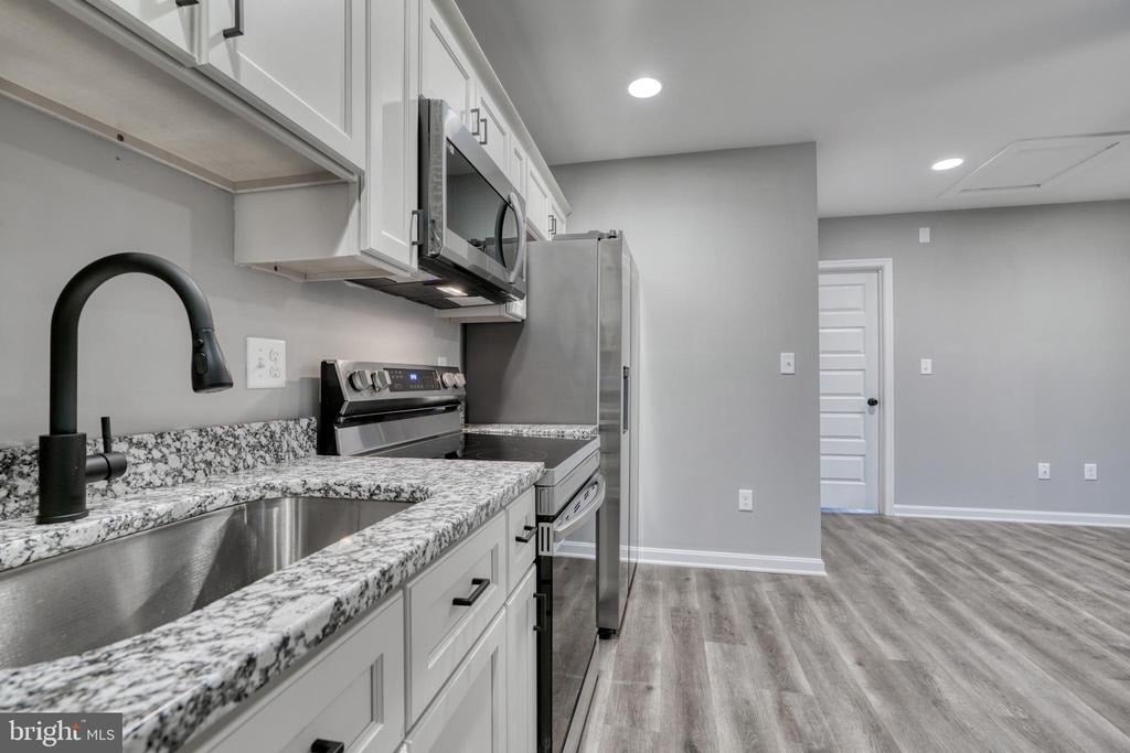 6722 Brentwood Avenue - Photo 6