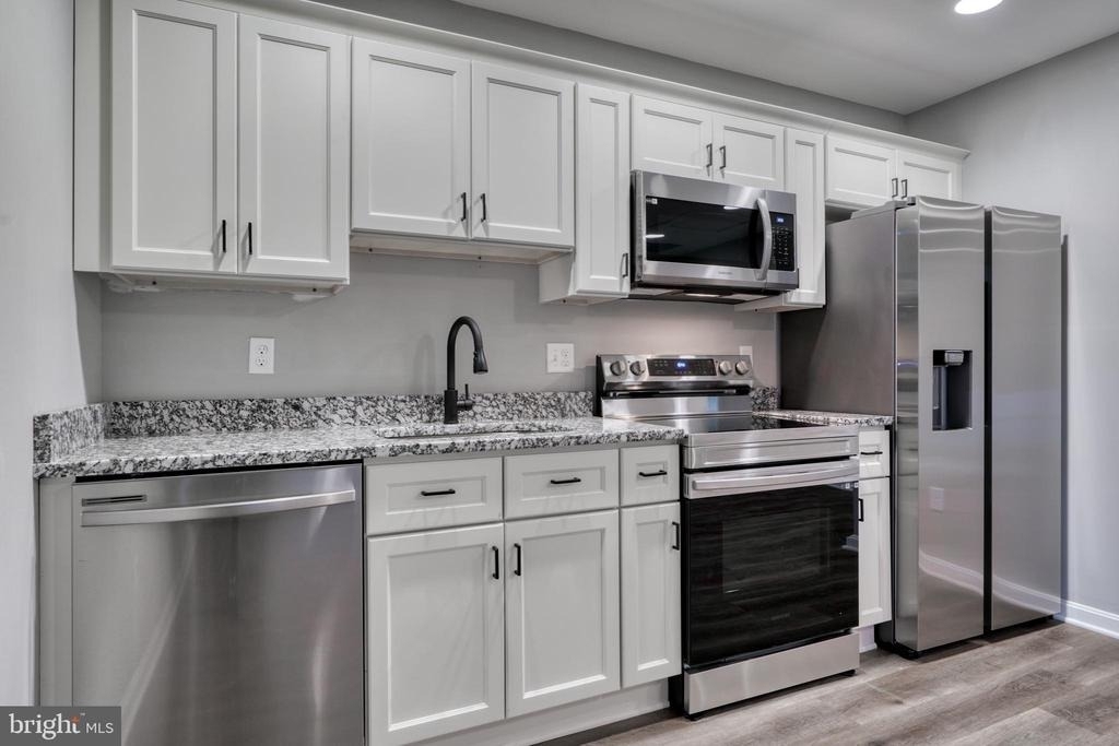 6722 Brentwood Avenue - Photo 4