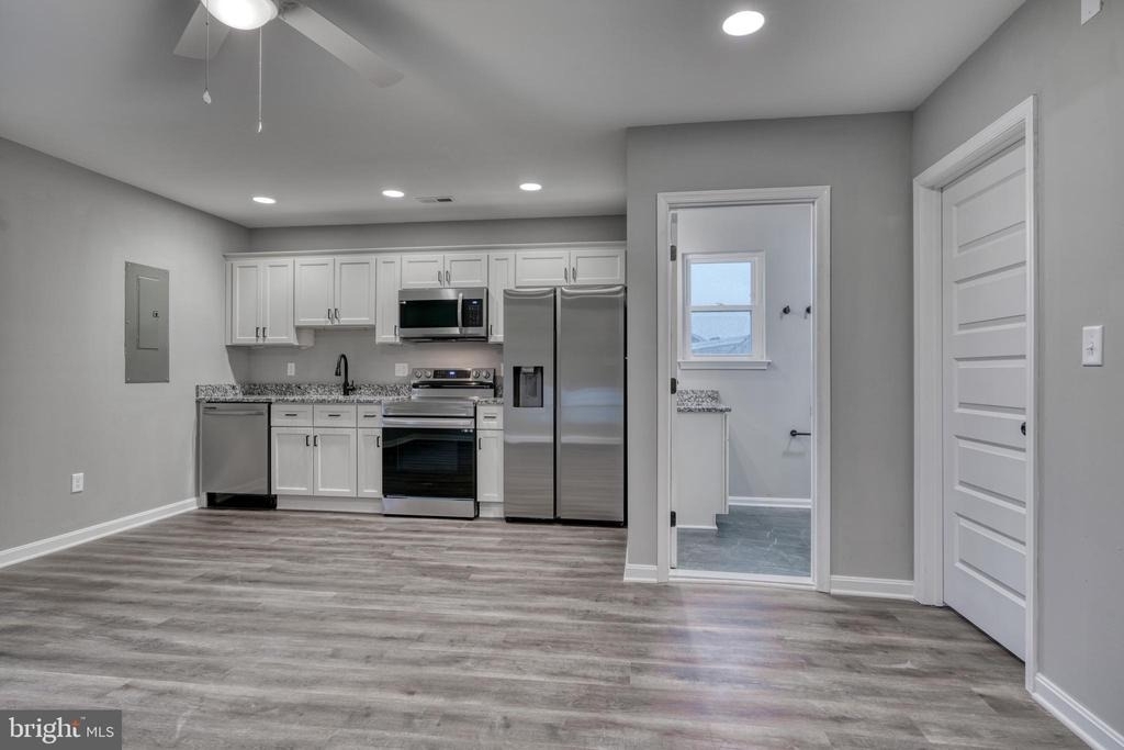 6722 Brentwood Avenue - Photo 7