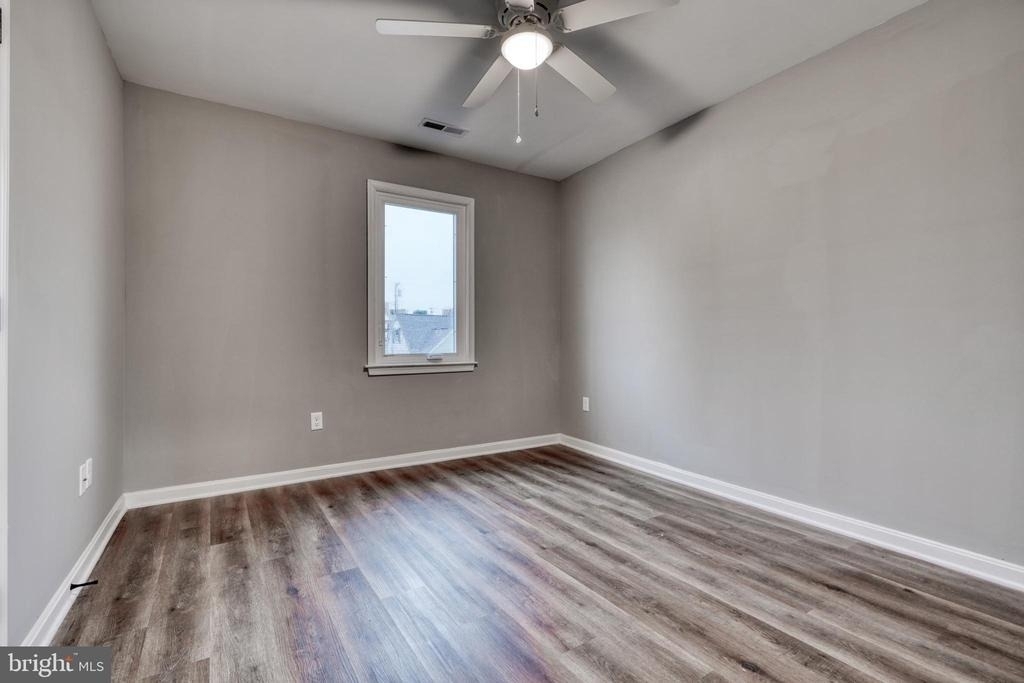 6722 Brentwood Avenue - Photo 17