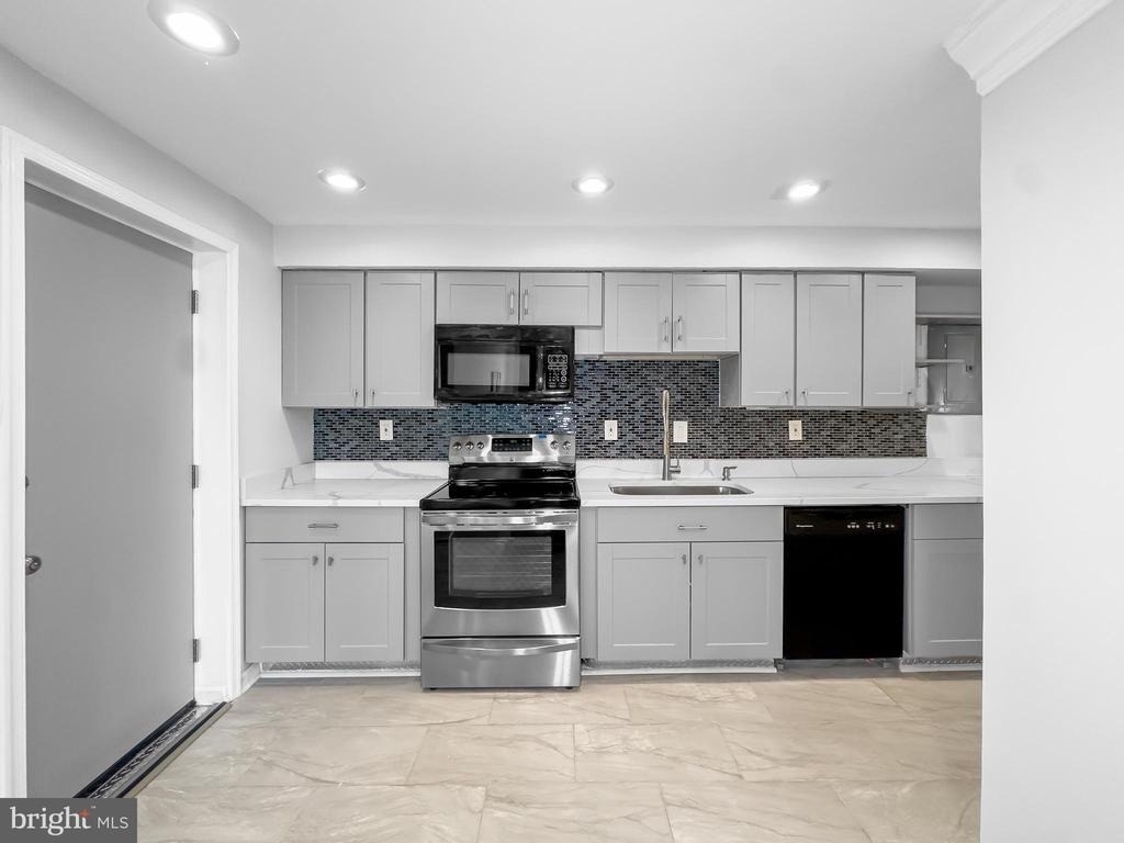 5209 Cuthbert Avenue - Photo 8