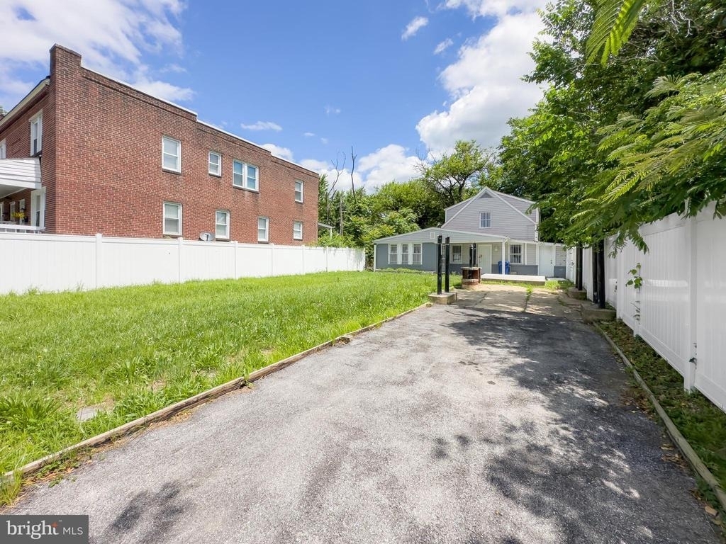 5209 Cuthbert Avenue - Photo 22