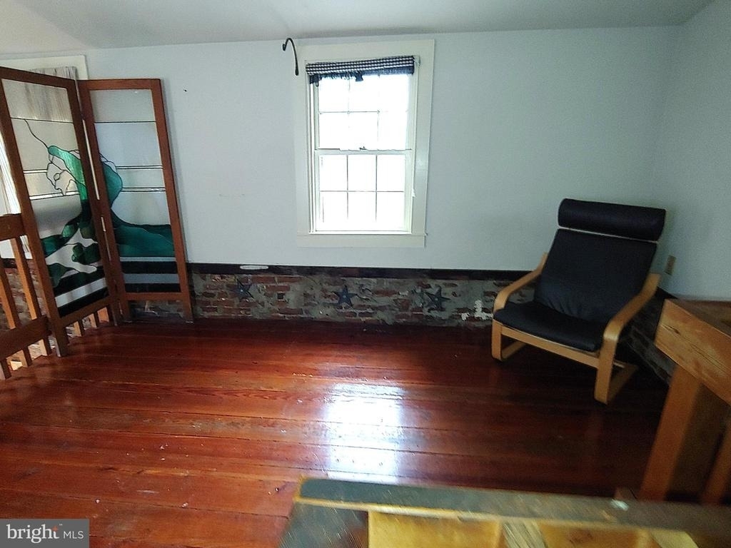 30 Cornhill Street - Photo 28