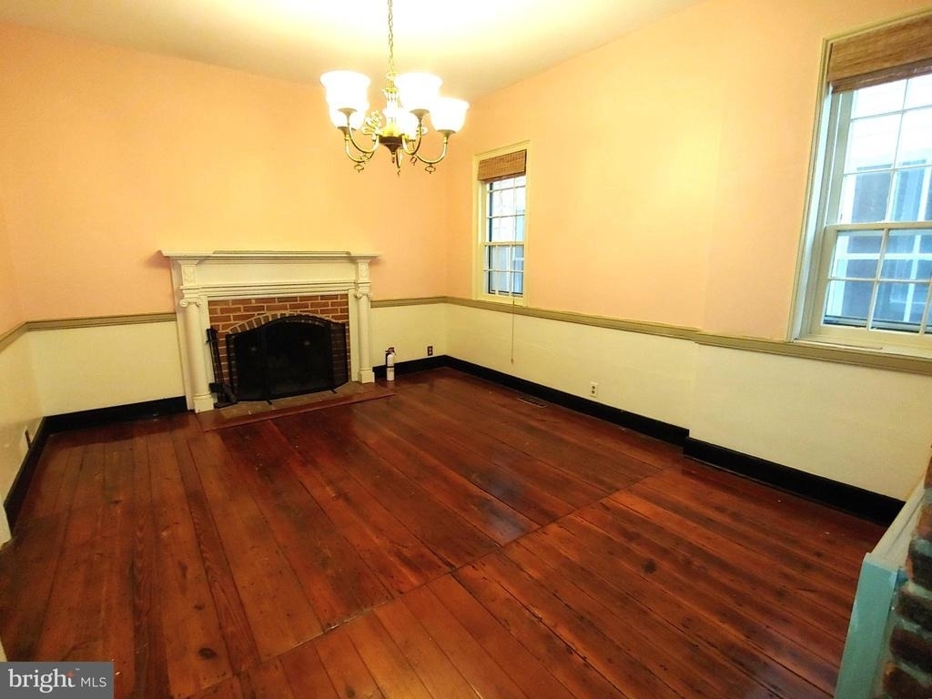 30 Cornhill Street - Photo 9