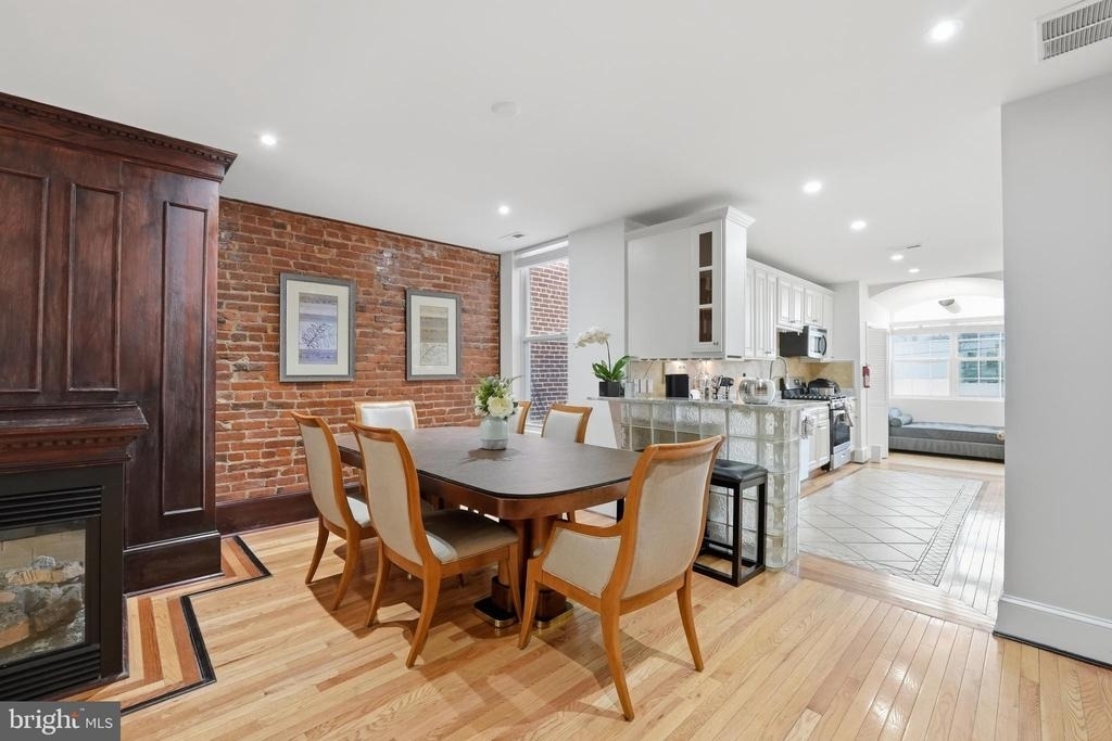 56 Adams Street Nw - Photo 8