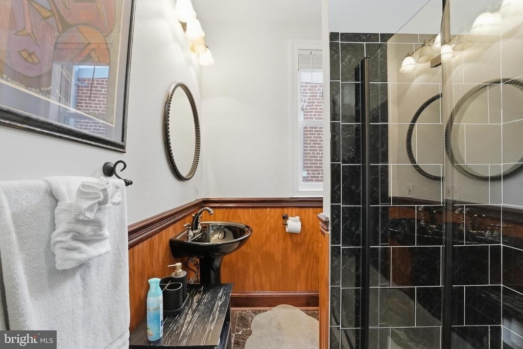 56 Adams Street Nw - Photo 29