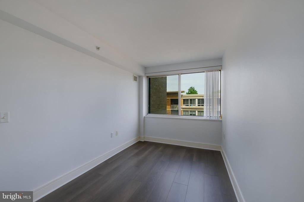 800 4th Street Sw - Photo 13
