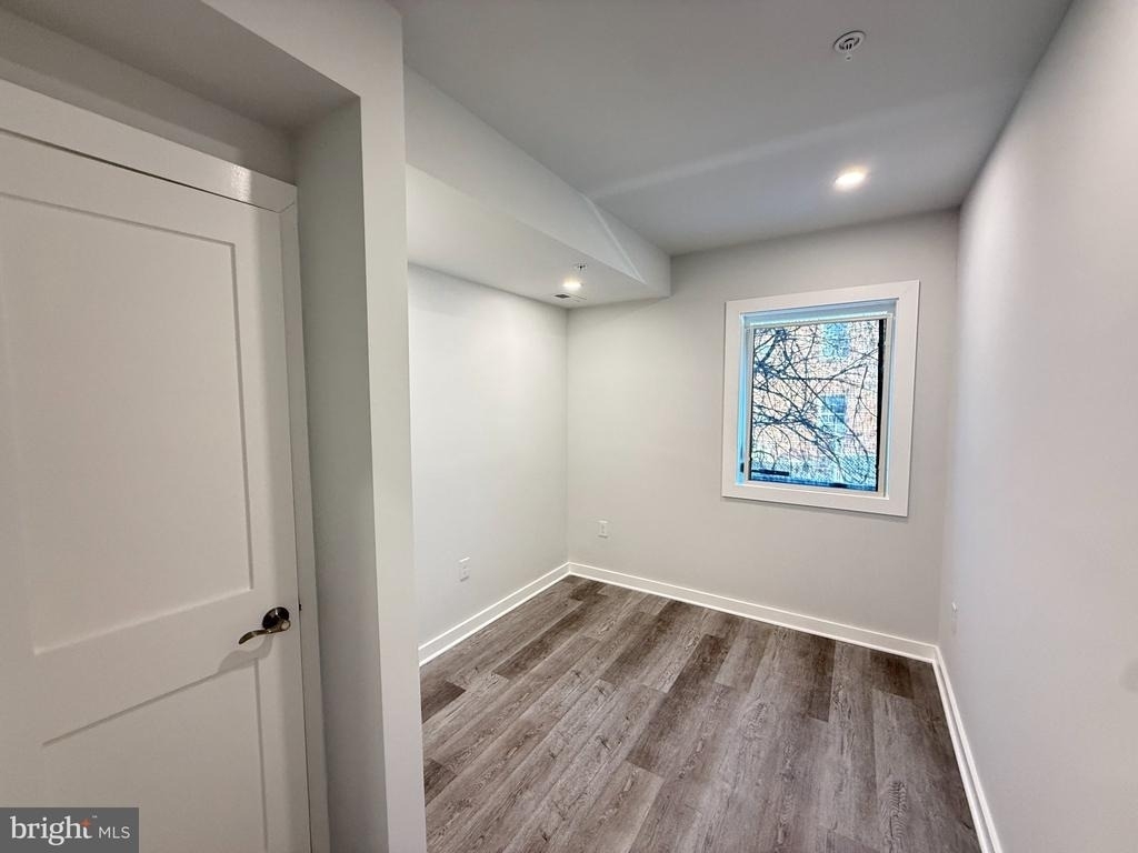 1516 18th Street Se - Photo 8
