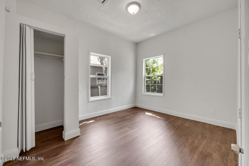 2410 Mcquade Street - Photo 8