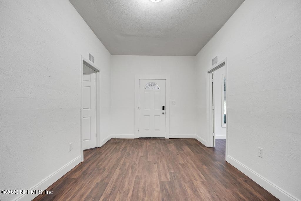 2410 Mcquade Street - Photo 4