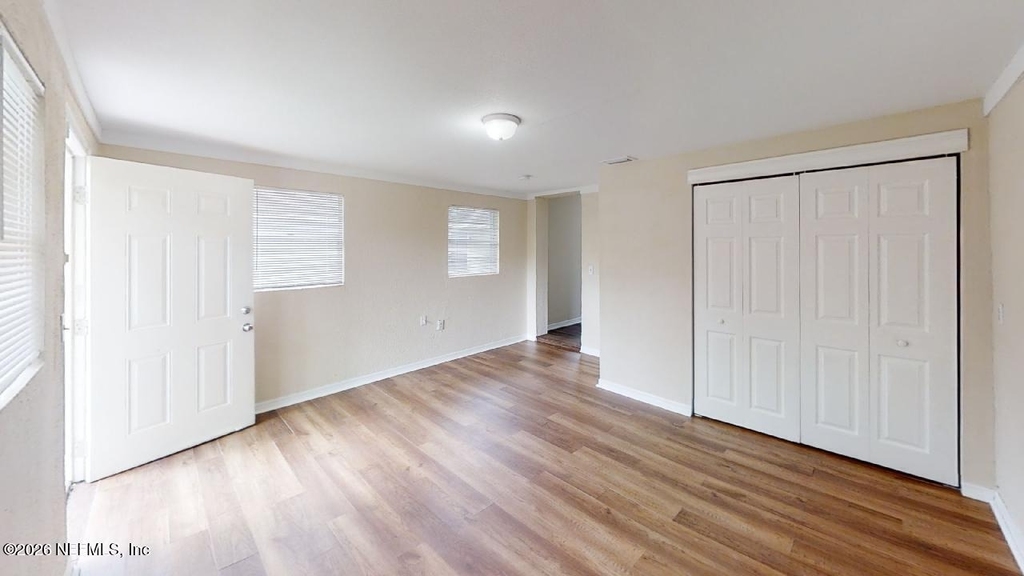 2178 W 41st Street - Photo 3