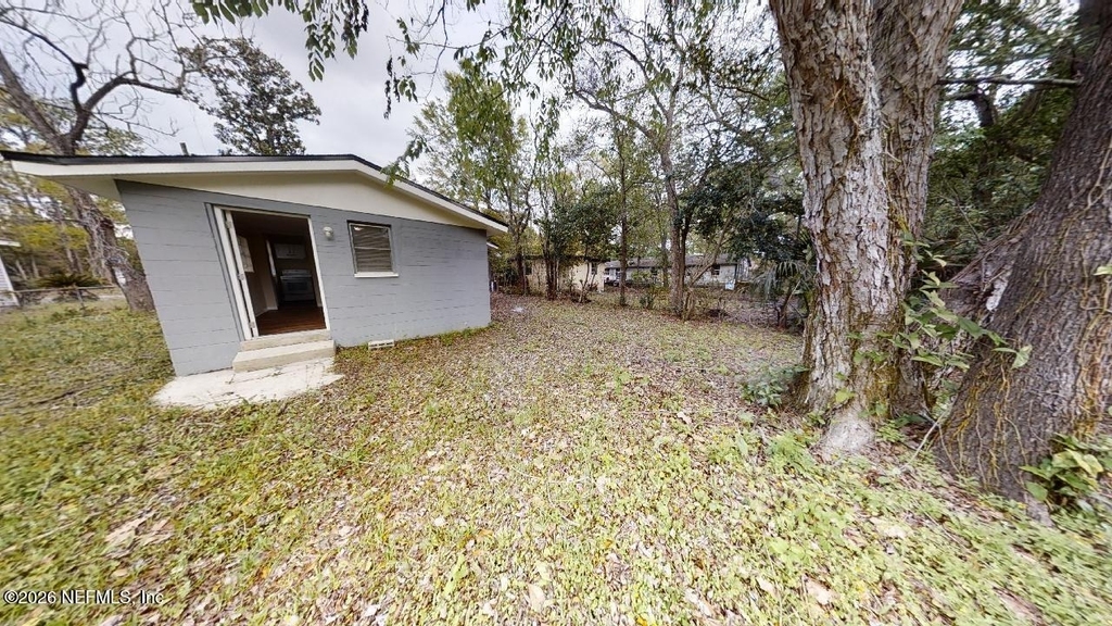 2178 W 41st Street - Photo 21