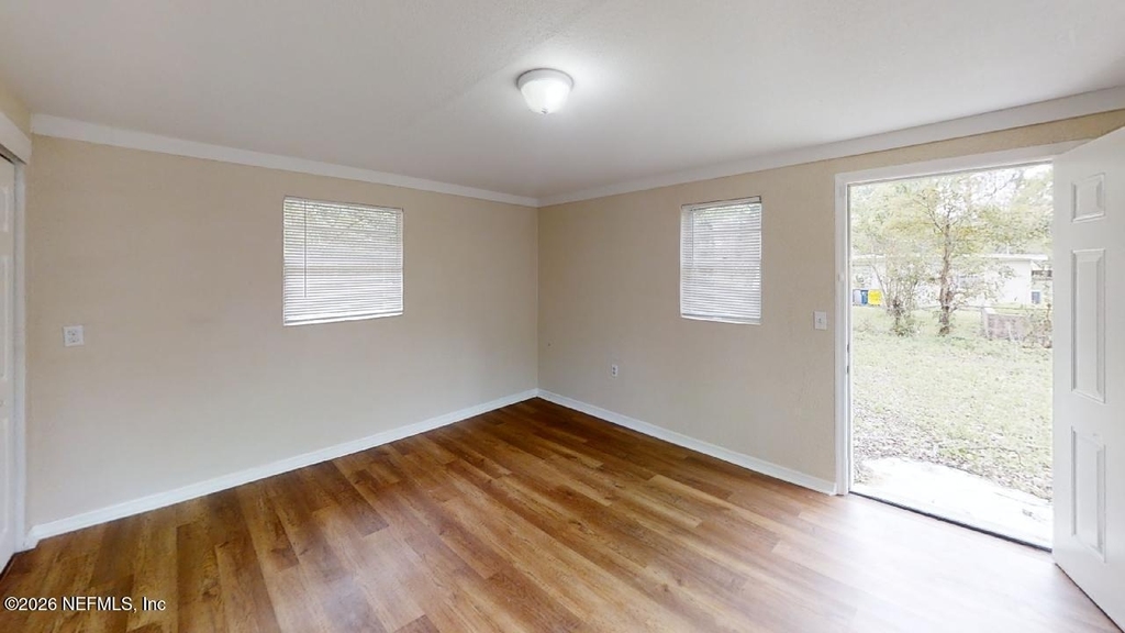 2178 W 41st Street - Photo 4