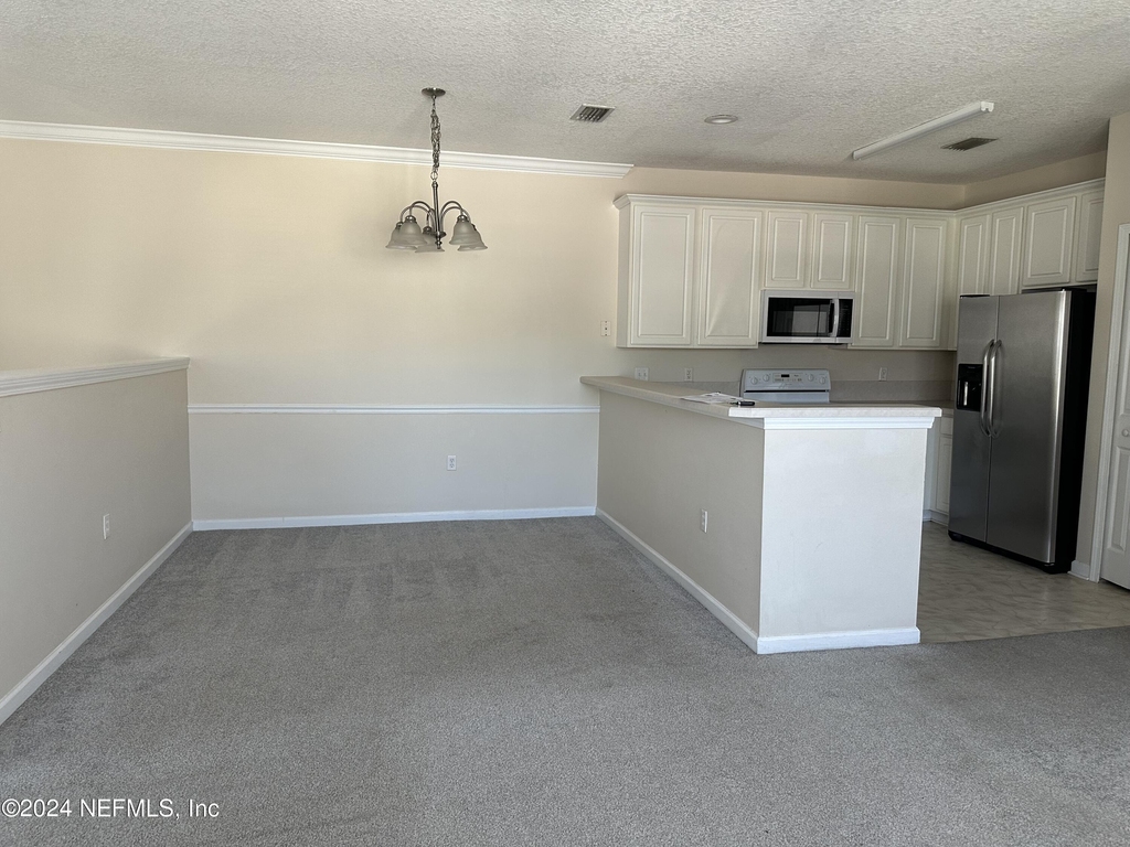 9740 Summer Grove Way W - Photo 4