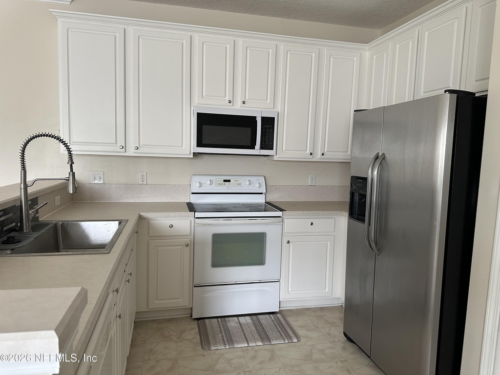 9740 Summer Grove Way W - Photo 14