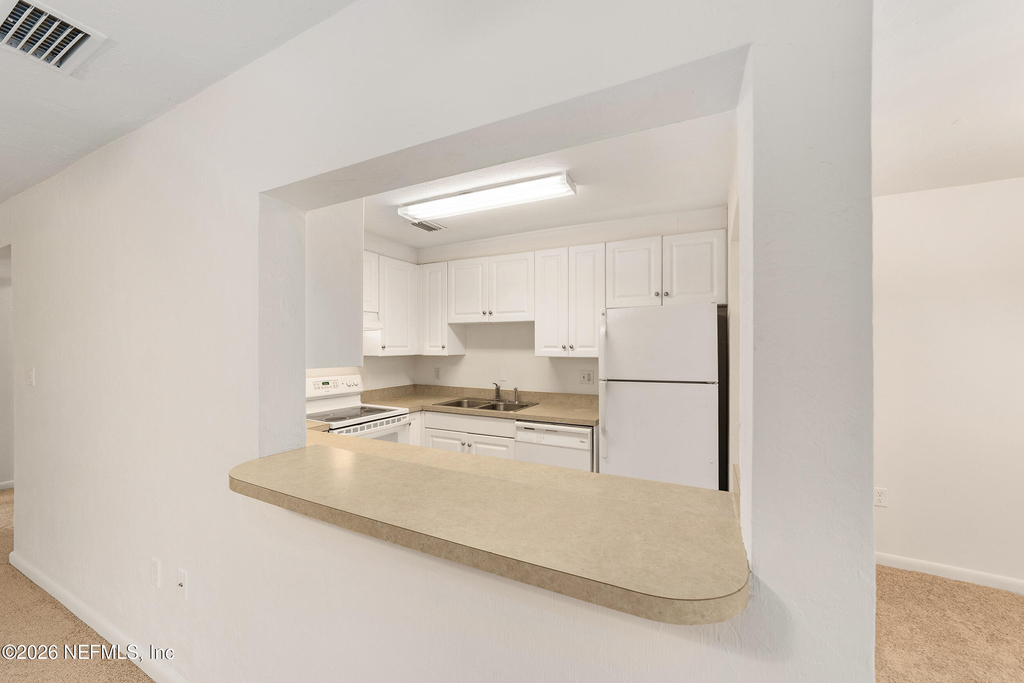 501 Sw 75th Street - Photo 9