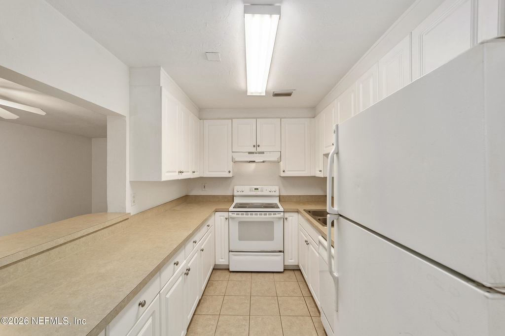 501 Sw 75th Street - Photo 10