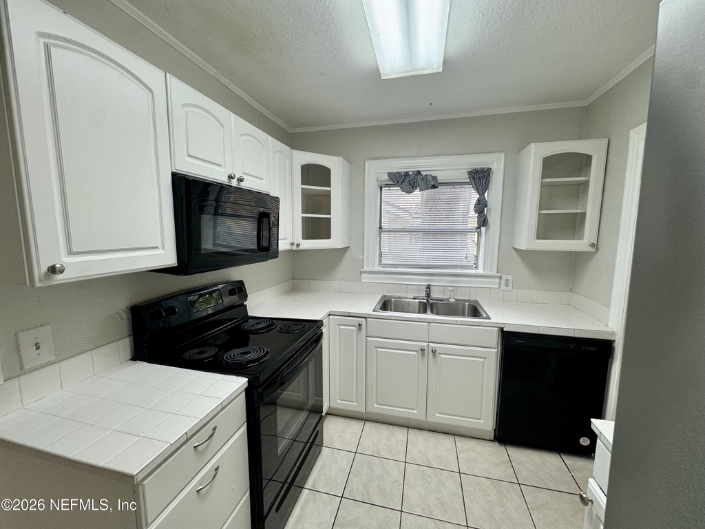3352 College Street - Photo 6