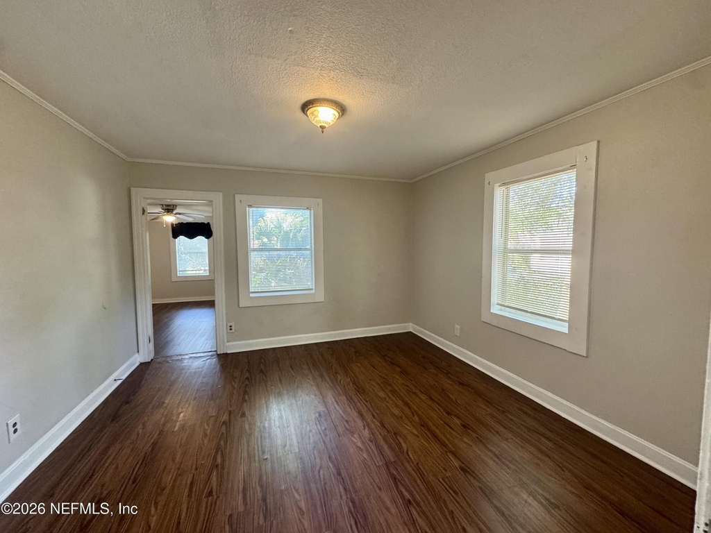 3352 College Street - Photo 13