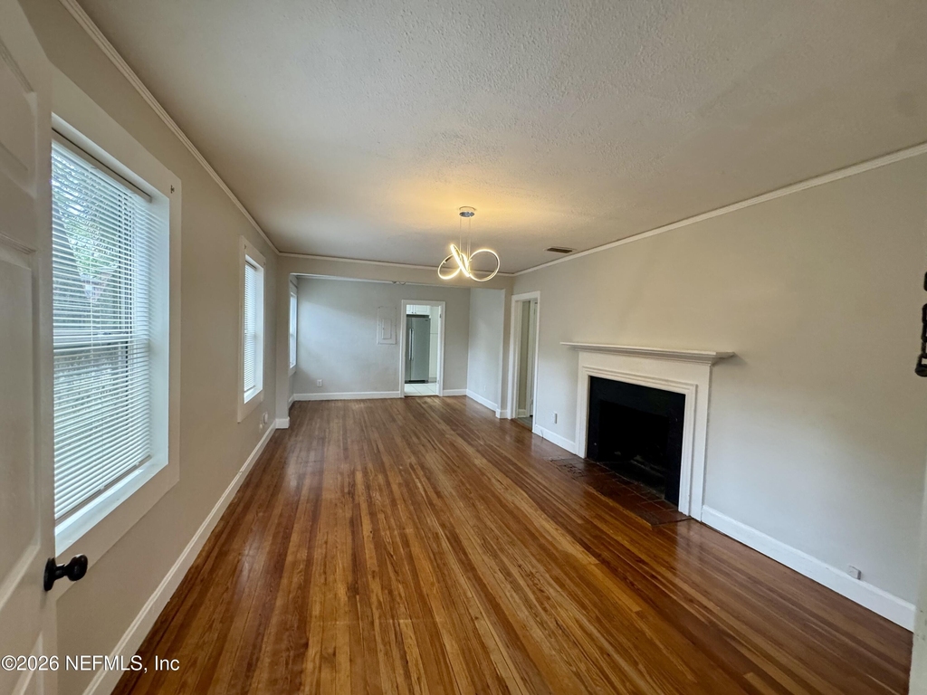 3352 College Street - Photo 3
