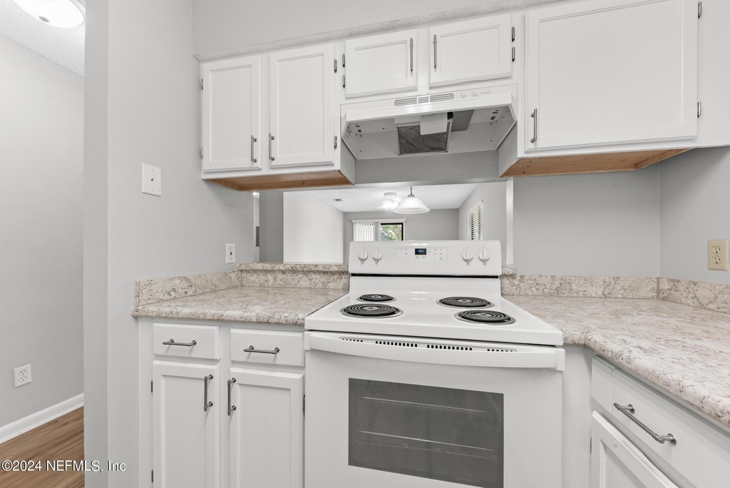 3604 Morton Street - Photo 4