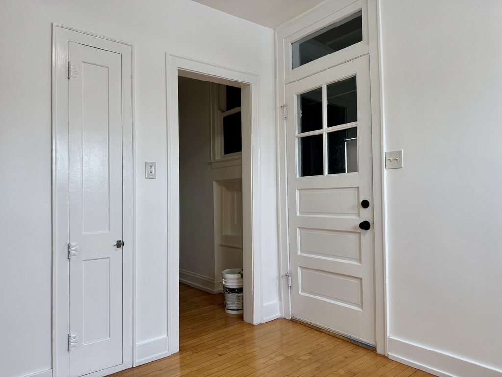 2125 Wesley Avenue - Photo 23