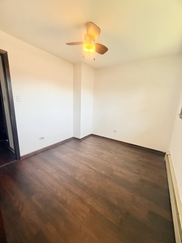 7601 Banks Street - Photo 3