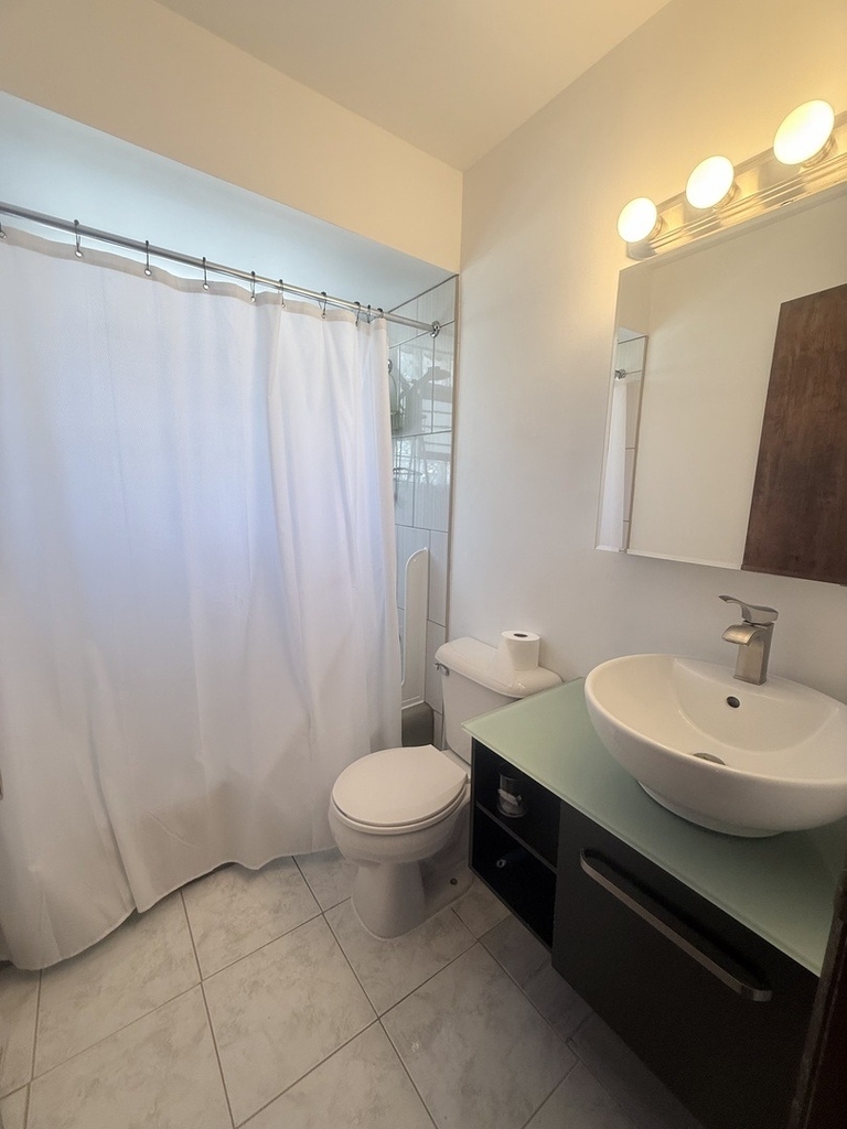 7601 Banks Street - Photo 5