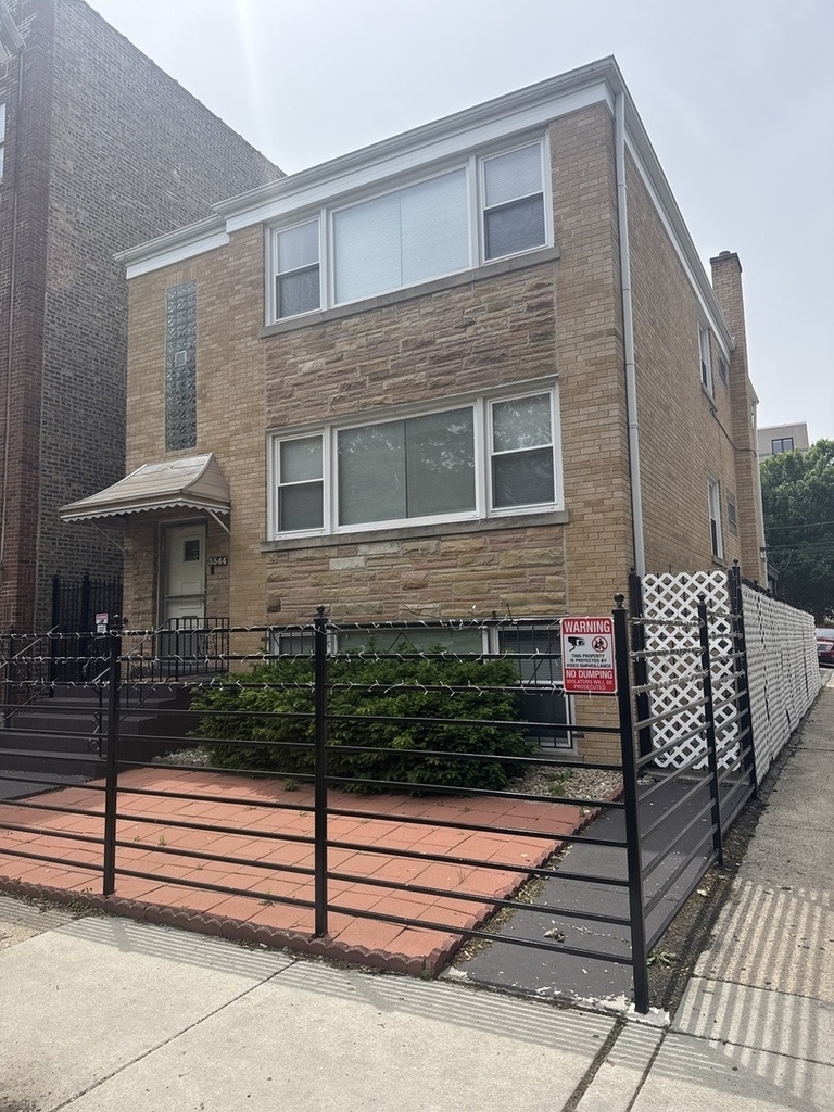 5544 N Campbell Avenue - Photo 0