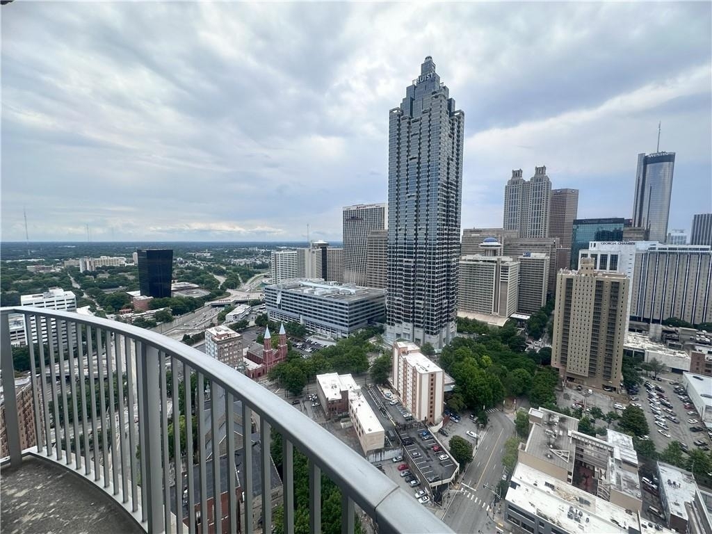 400 W Peachtree Street Nw - Photo 0