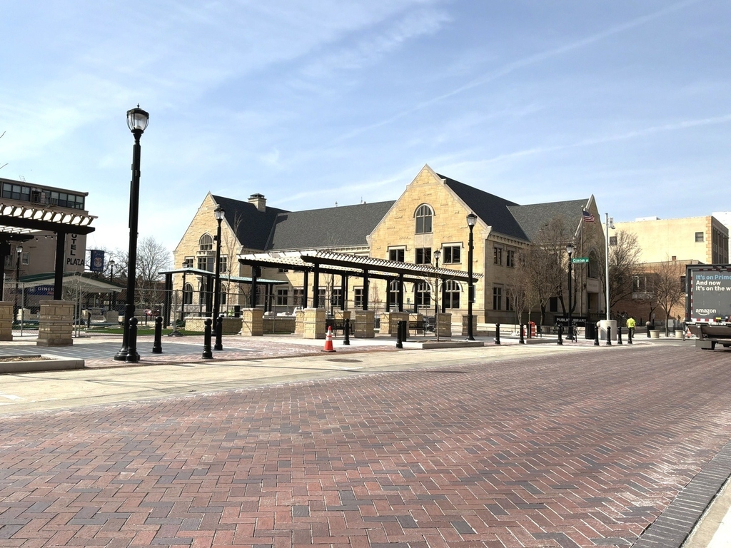224 E Cass Street - Photo 13