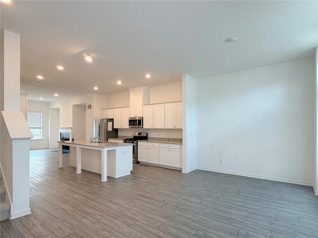 711 Cordele Lane - Photo 3