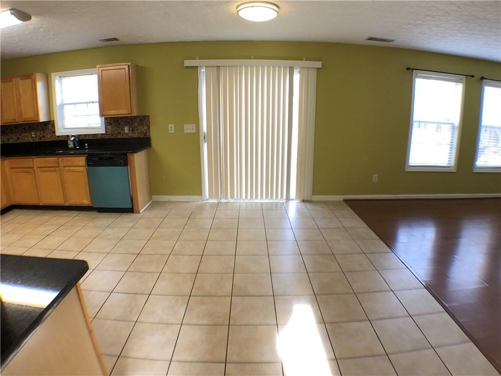 3337 Baymount Way - Photo 12