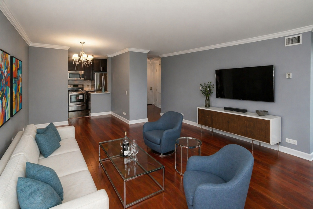 1030 N State Street - Photo 4