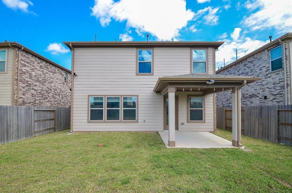 2892 Grand Anse Drive - Photo 18