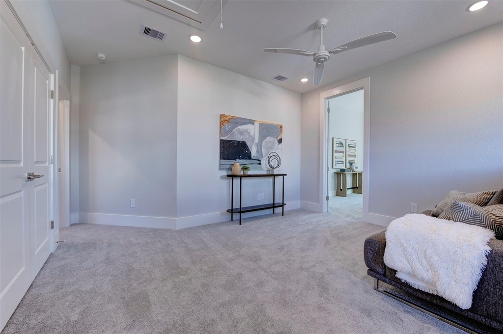 5138 Rosslyn Road - Photo 7