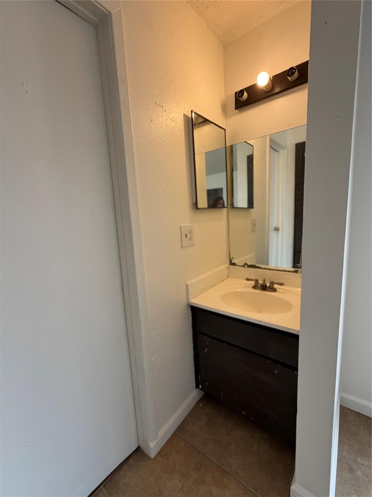 260 El Dorado Boulevard - Photo 9