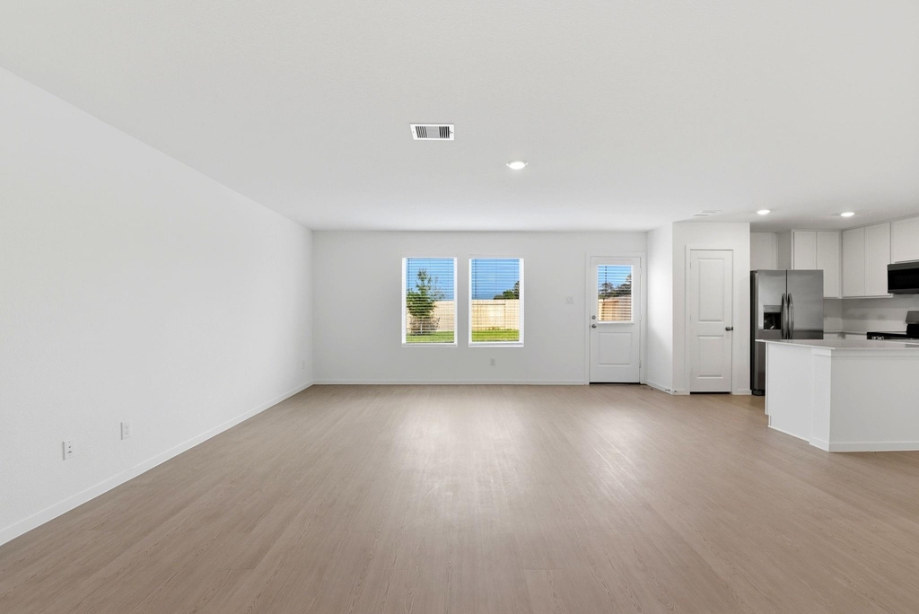 629 Craven Street - Photo 10