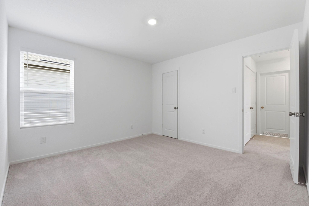 629 Craven Street - Photo 28