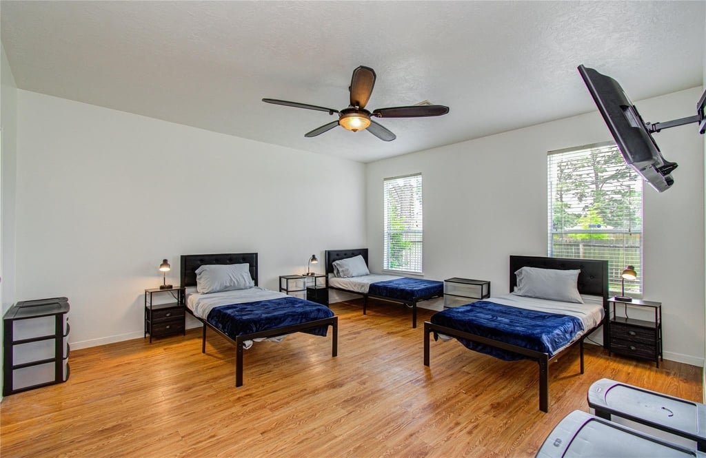 24135 Pinecreek Point - Photo 14