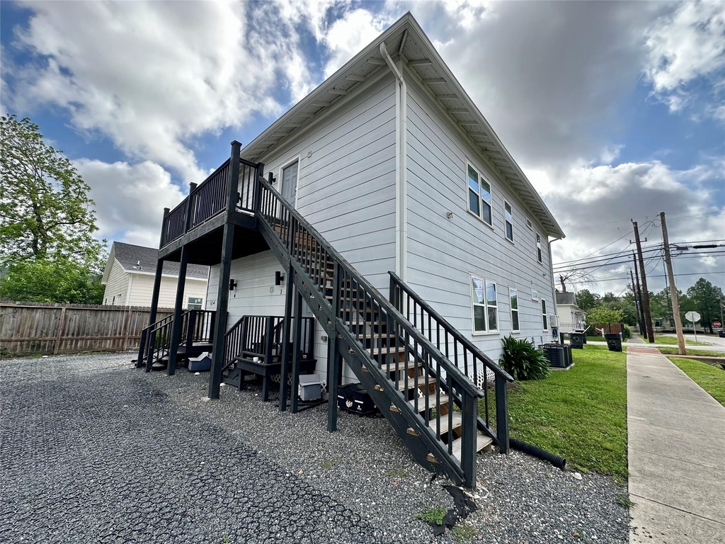 225 N Everton Street - Photo 14