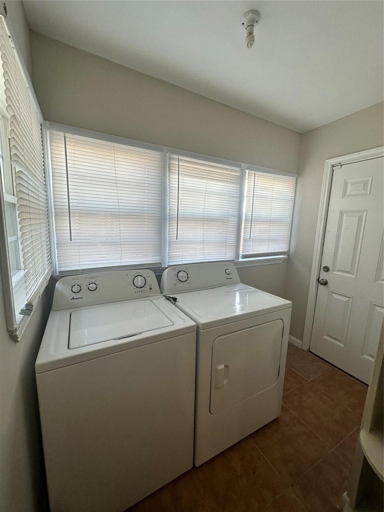 3571 Daphne Street - Photo 3