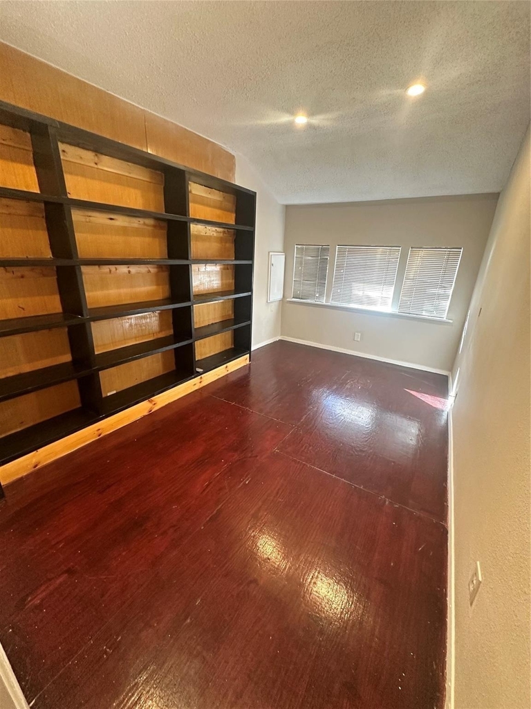 3571 Daphne Street - Photo 10